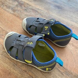 PLAE Sam sandals